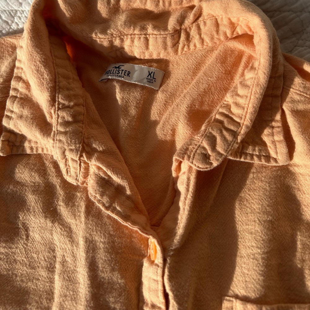 Cropped Button Down - Picture 2 of 2